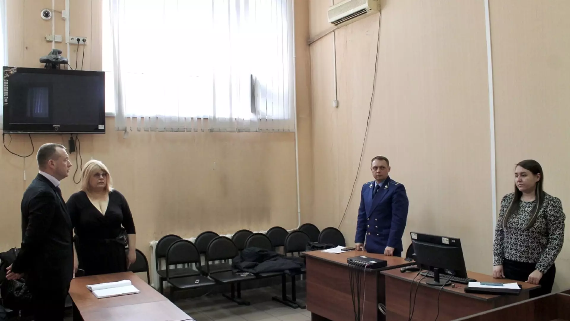 Меру пресечения обвиняемым мошенничестве со стройкой в в Тогучине сохранили