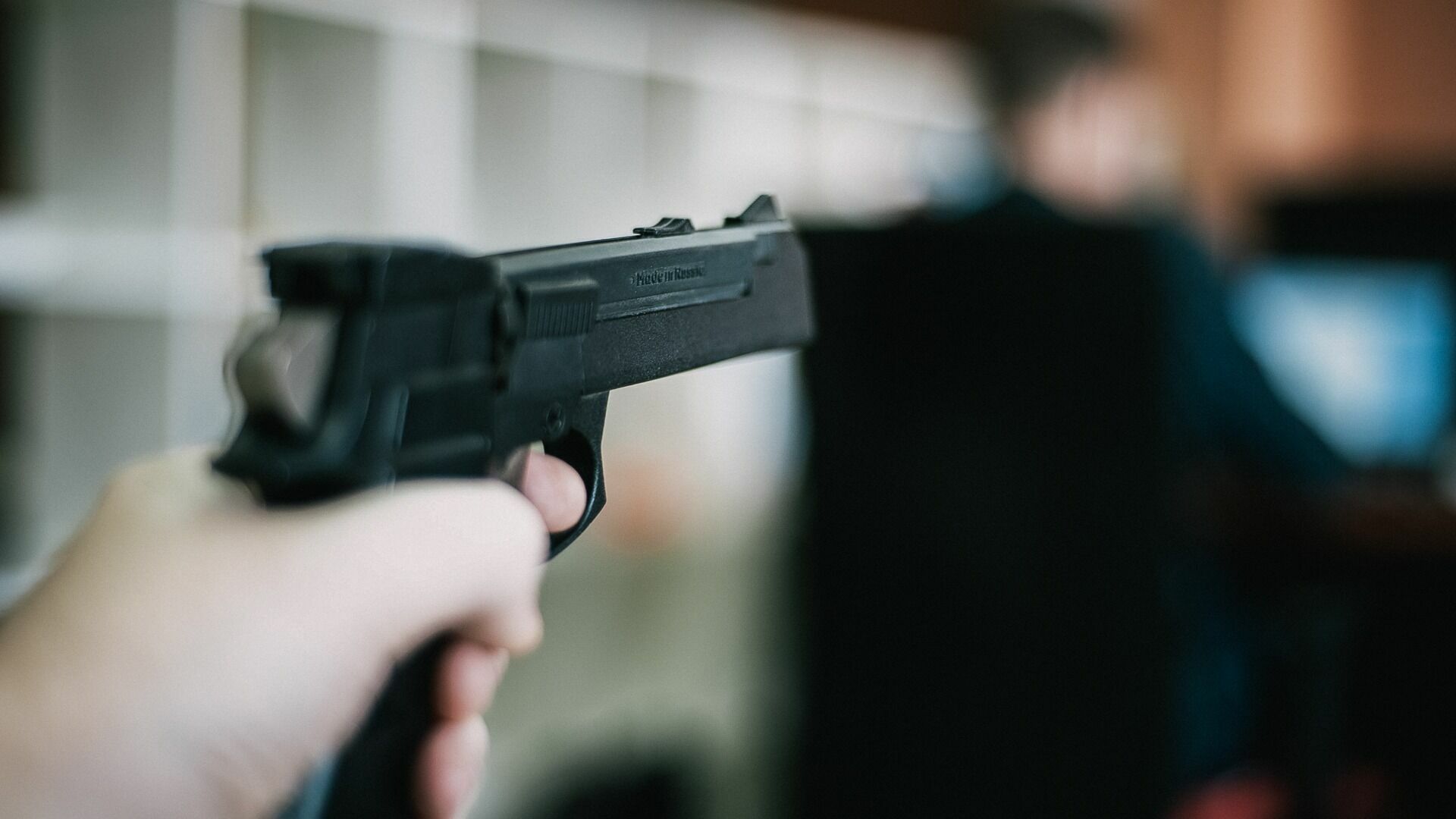 Школьник стрелял в одноклассника в Новосибирске