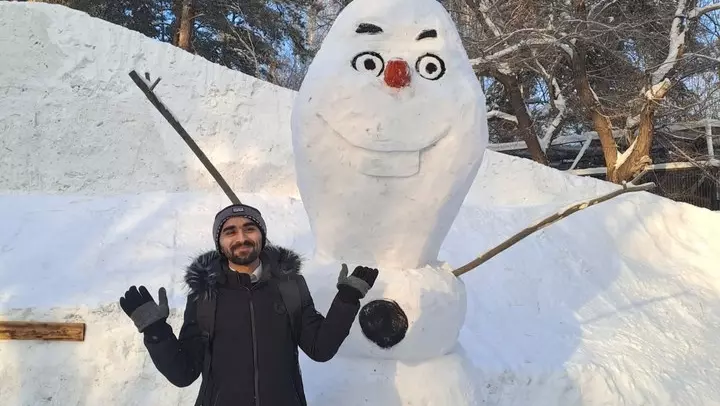 Аспирант из Пакистана привык к сибирской зиме