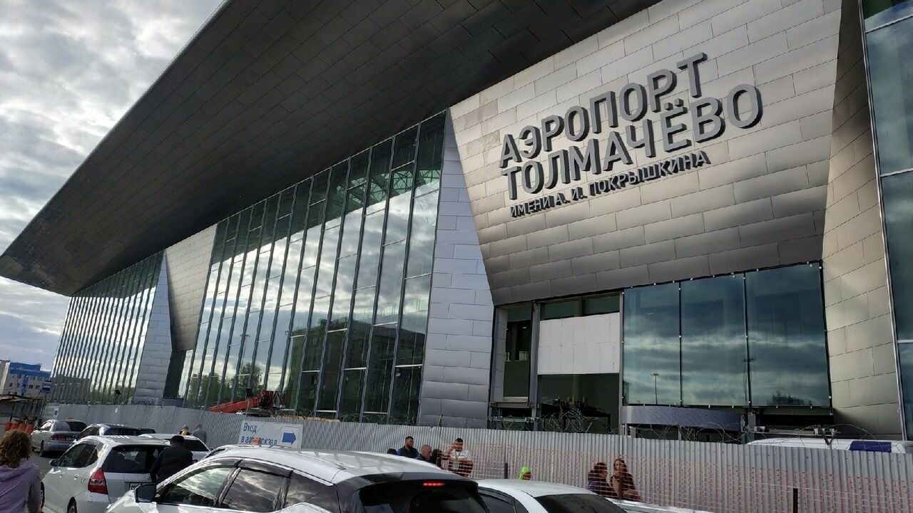 Новый перрон аэропорта Толмачево в Новосибирске сдали на месяц раньше срока