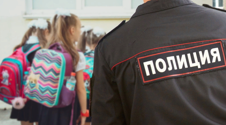 Экс-сотрудницу полиции осудят за халатность после убийства ребенка под Новосибирском