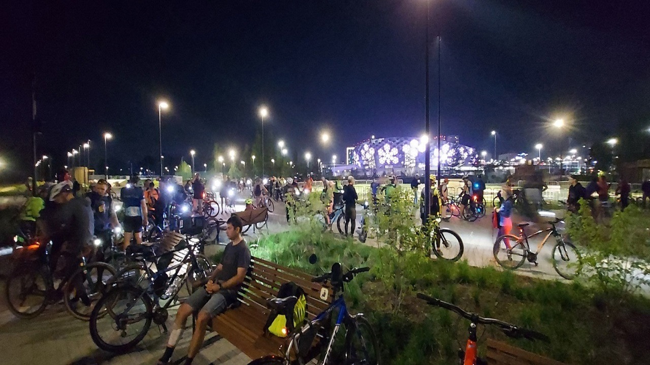 Ночные «покатушки» велосипедистов по ночам заметили в Новосибирске