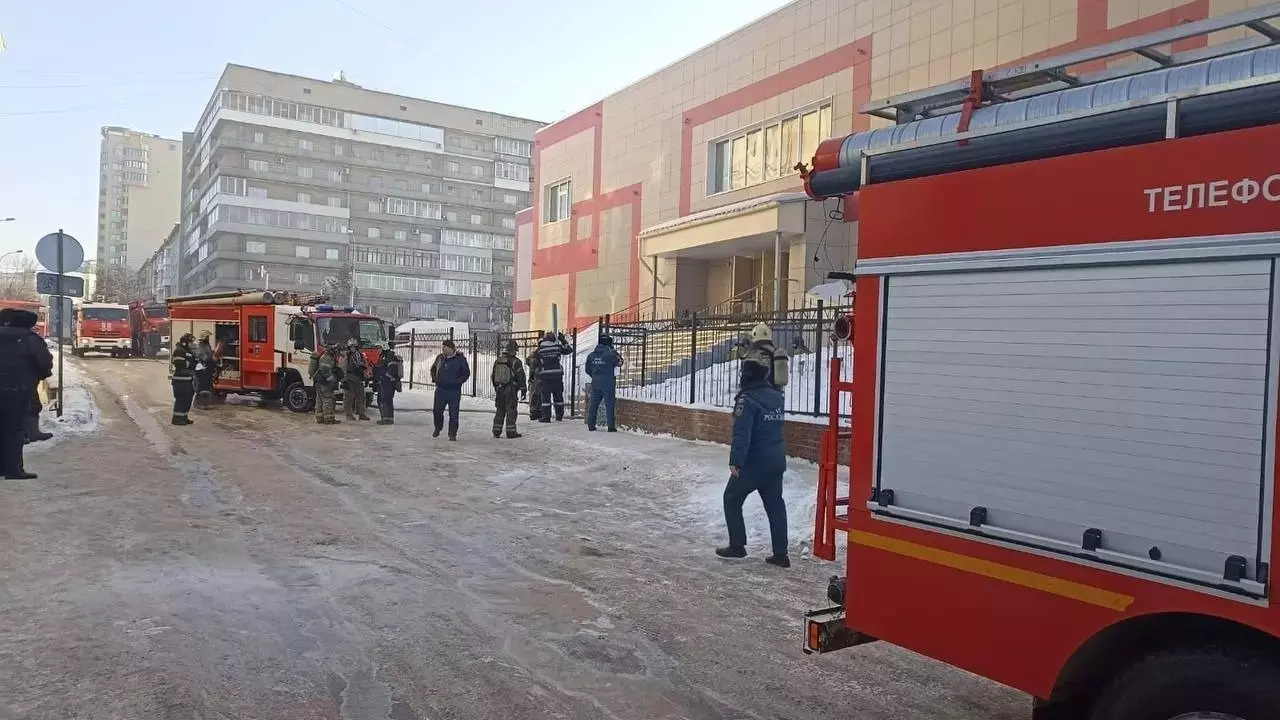 Обстоятельства пожара в гимназии №10 устанавливаются