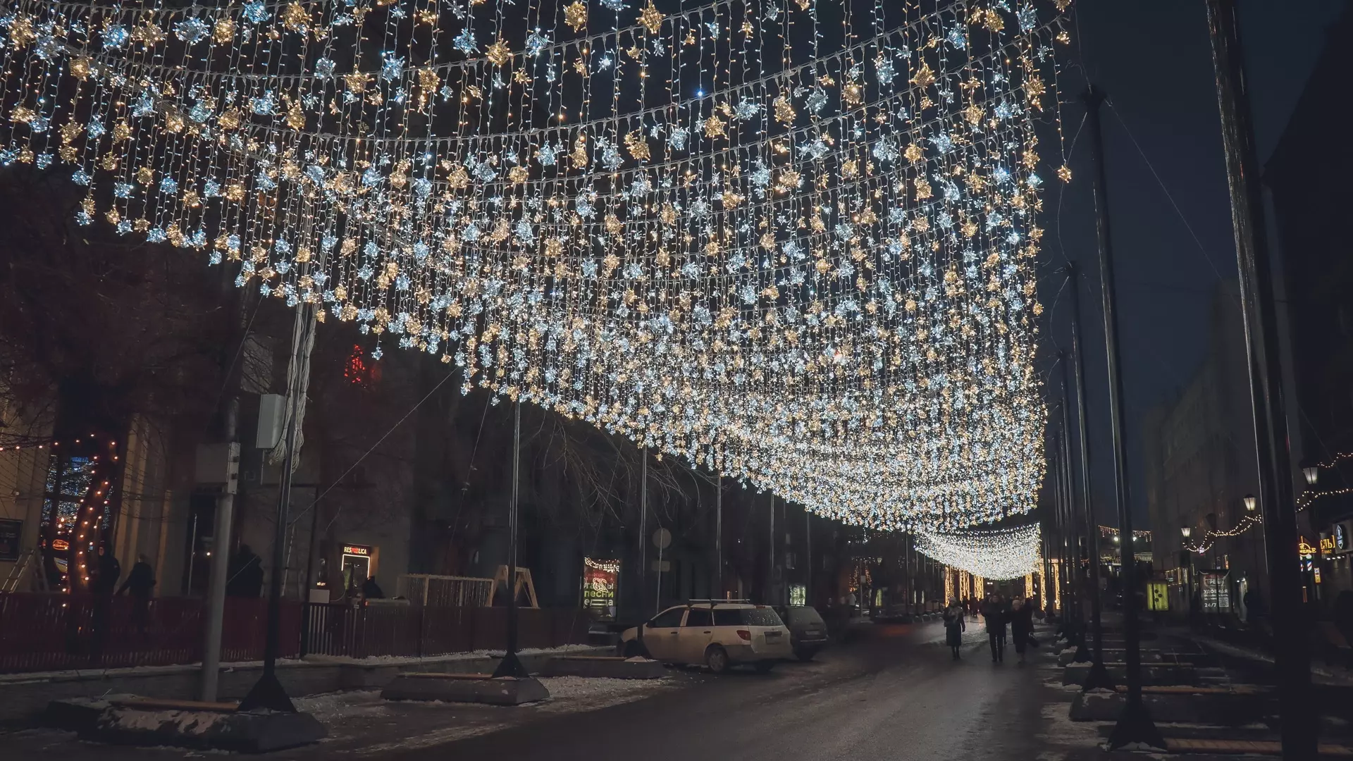 Световой потолок за 1,3 млн появится в Центральном парке Новосибирска