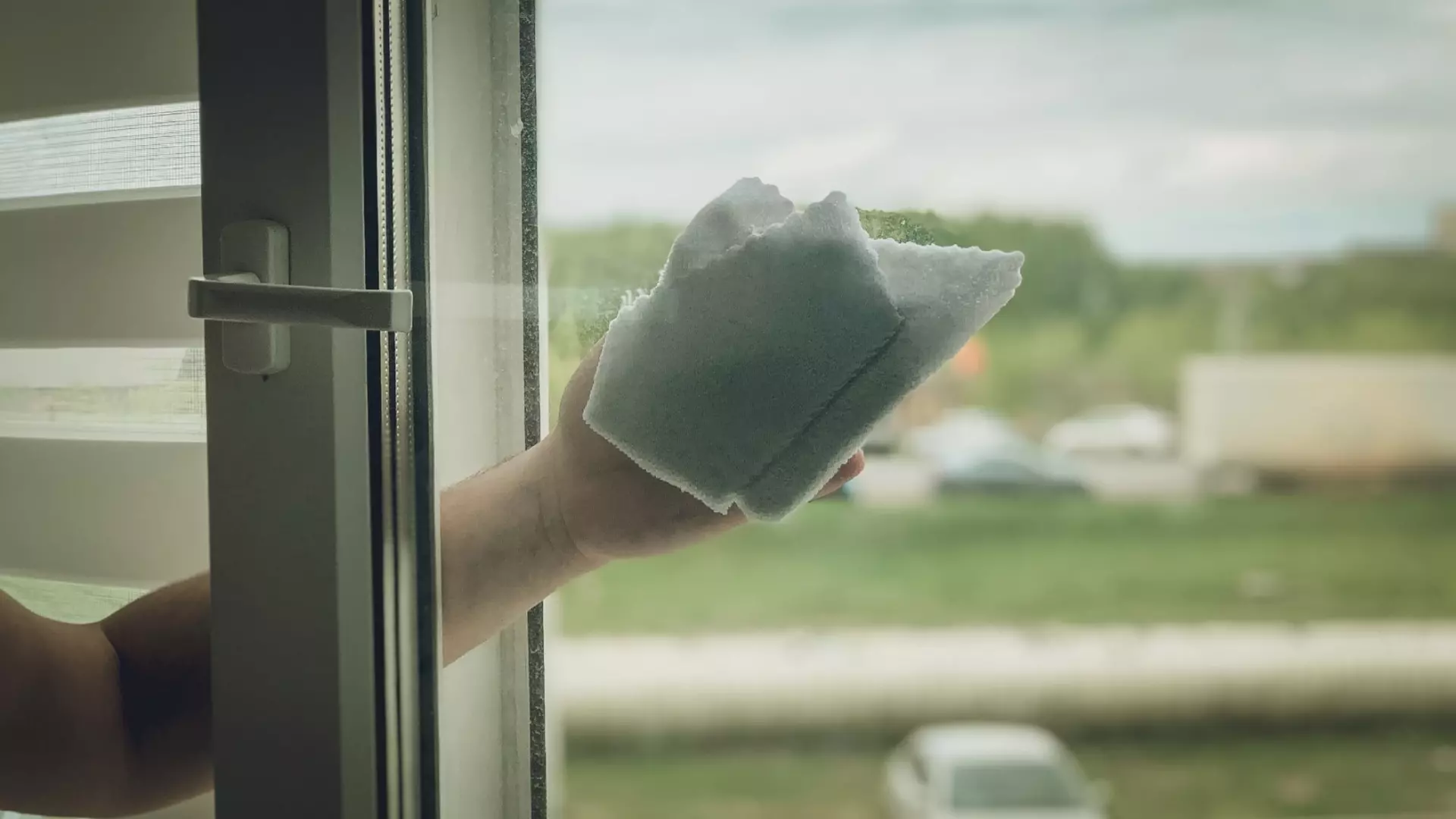 Как моют окна