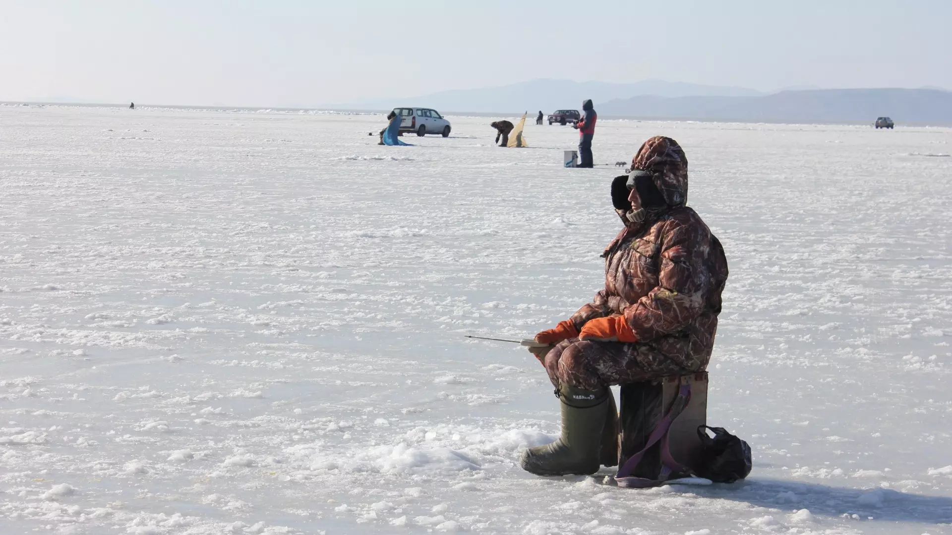 С 1 марта новосибирцам запретили выезжать на лед на любом транспорте