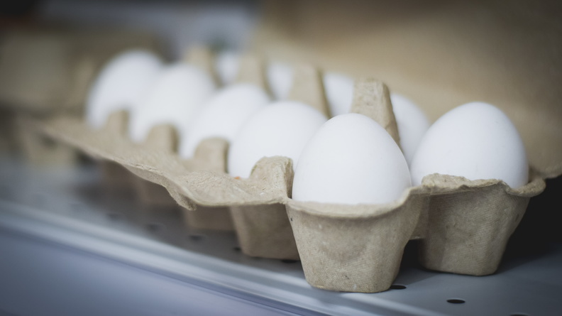 Цены на яйца проверил перед Пасхой минпромторг в Новосибирске