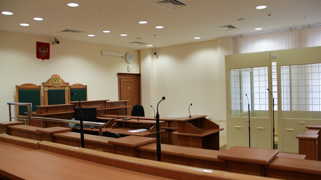 Новосибирский областной суд вынес приговор женщине, нанявшей киллера для мужа