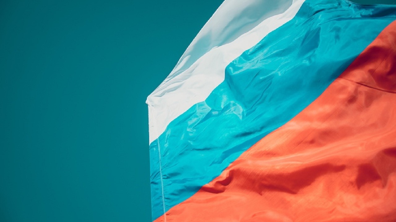 В Новосибирской области закупят флаги на 765 000 ко Дню народного единства