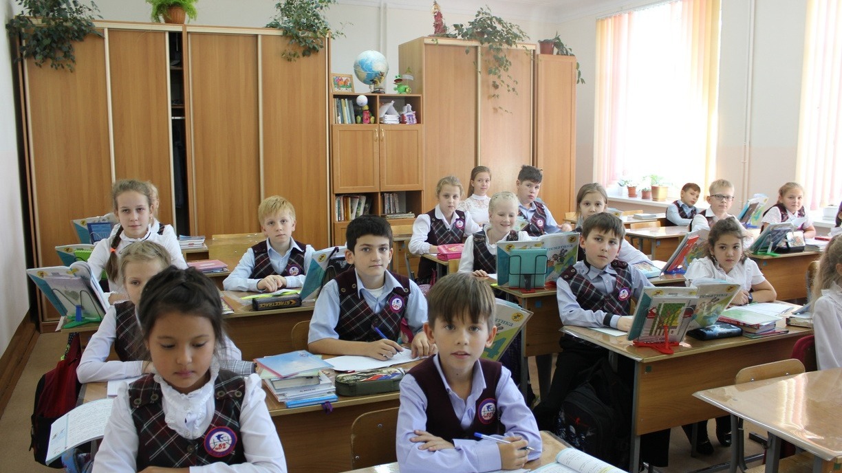 Тема классного часа в День знаний 2022 в школах Новосибирской области – что известно
