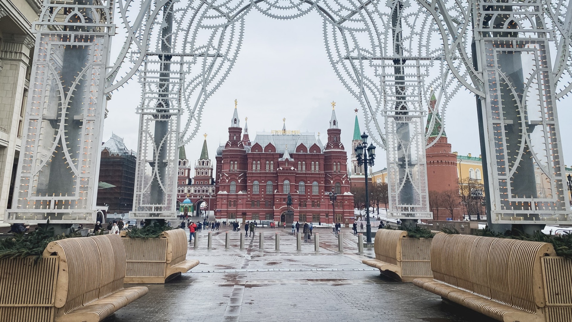 Многие россияне стремятся переехать в столицу России