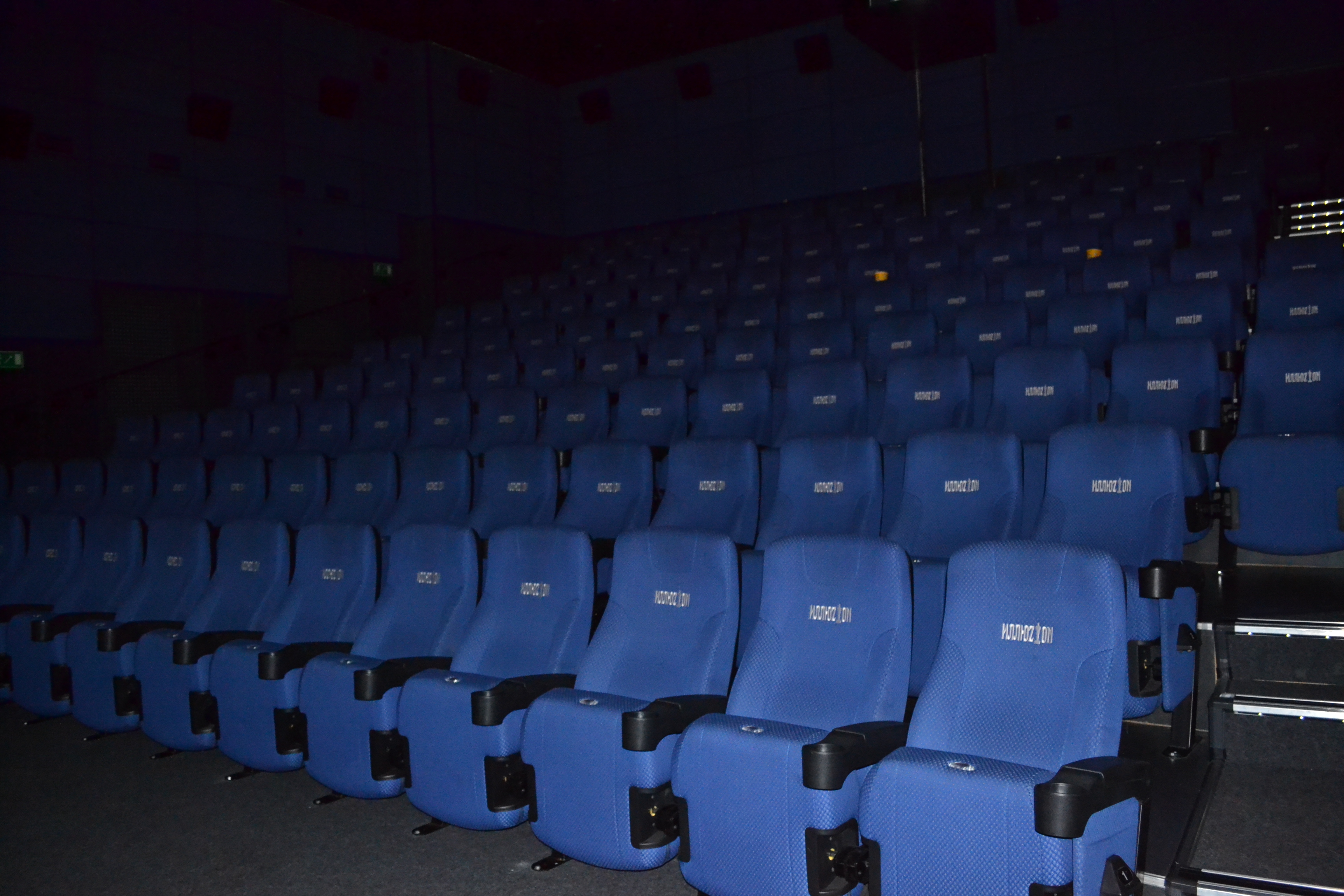 Коронавирусные ограничения отменят в кинотеатрах Новосибирска