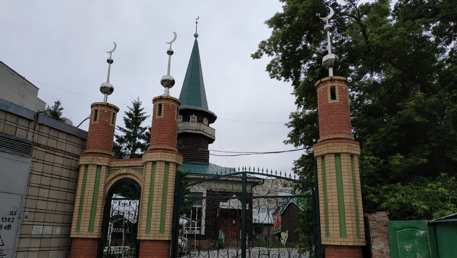Старейшая мечеть Новосибирска находится рядом с площадью Кондратюка
