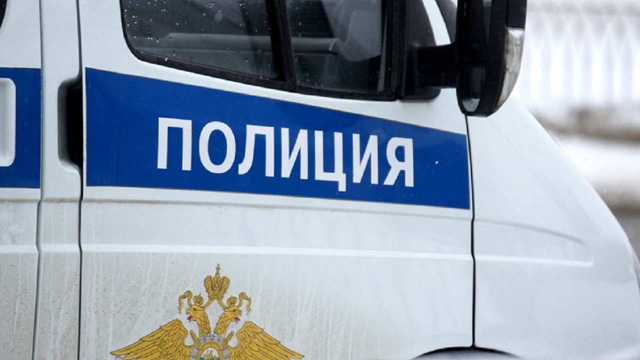 Расстрелянный киоск с шаурмой возле НГТУ в Новосибирске проверит полиция