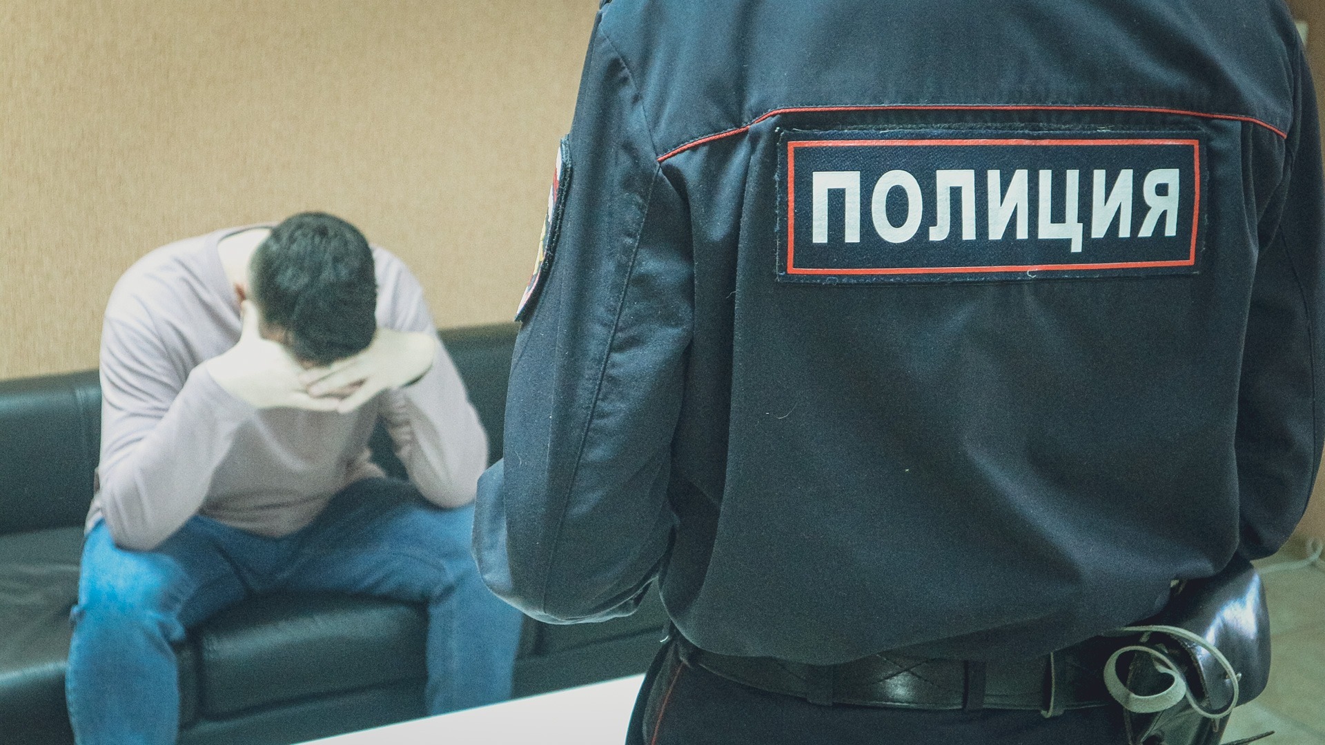 Полиция накрыла игровой клуб с 70 игровыми автоматами в Новосибирске