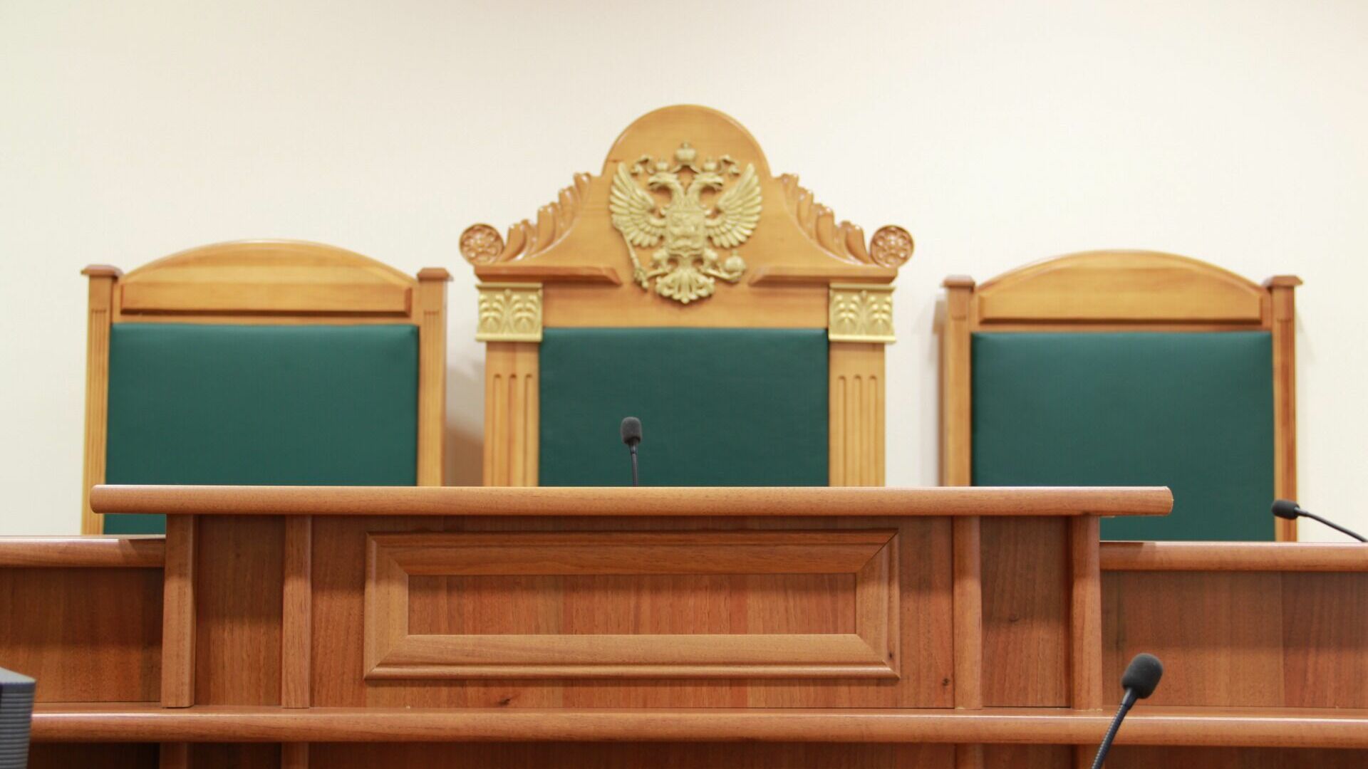 Суд освободил экс-главу Колыванского района НСО Виктора Аверина