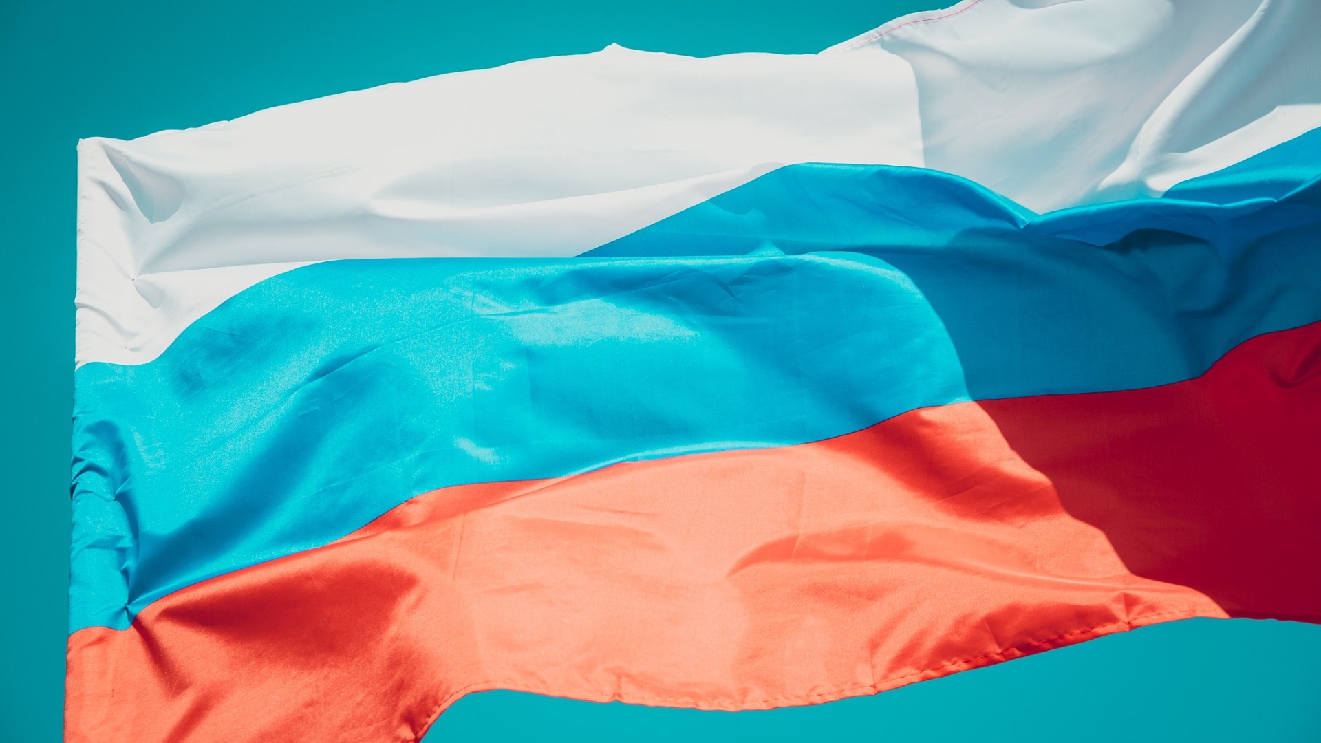 Гимн и поднятие флага – как будут учиться школьники в Новосибирске 1 сентября