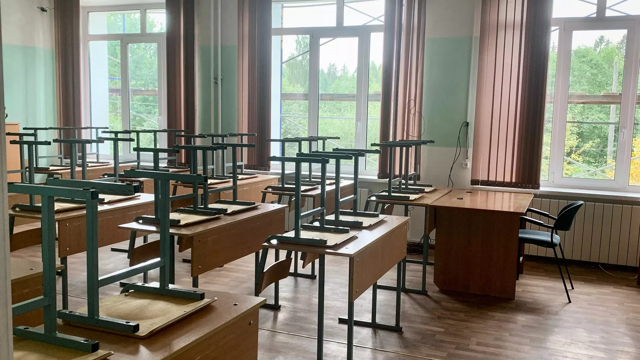 В школьных чатах появились анонимные угрозы расправы над детьми в Новосибирске