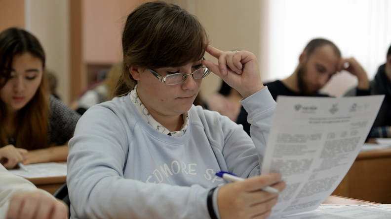 ОГЭ 2022 в Новосибирске: русский язык и математика - расписание для 9 классов