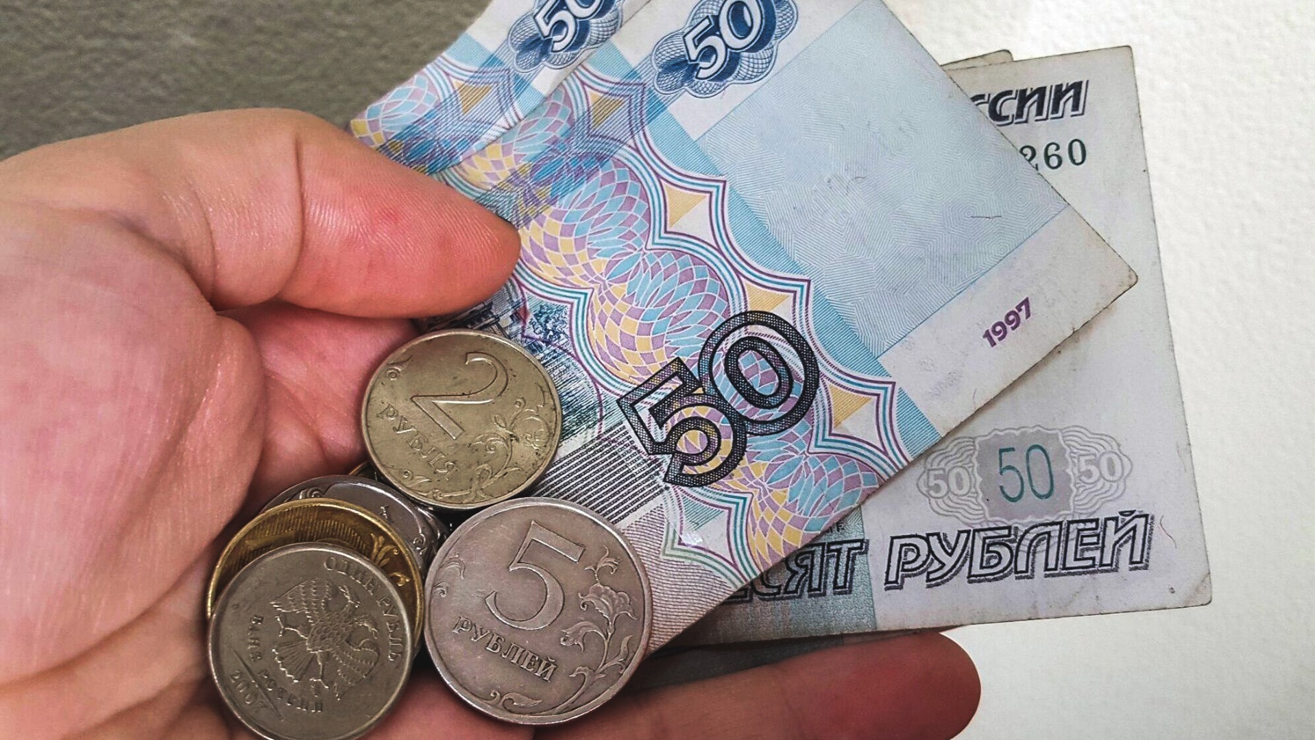 В Новосибирске на работодателя завели дело за невыплату зарплаты на 112 тысяч рублей