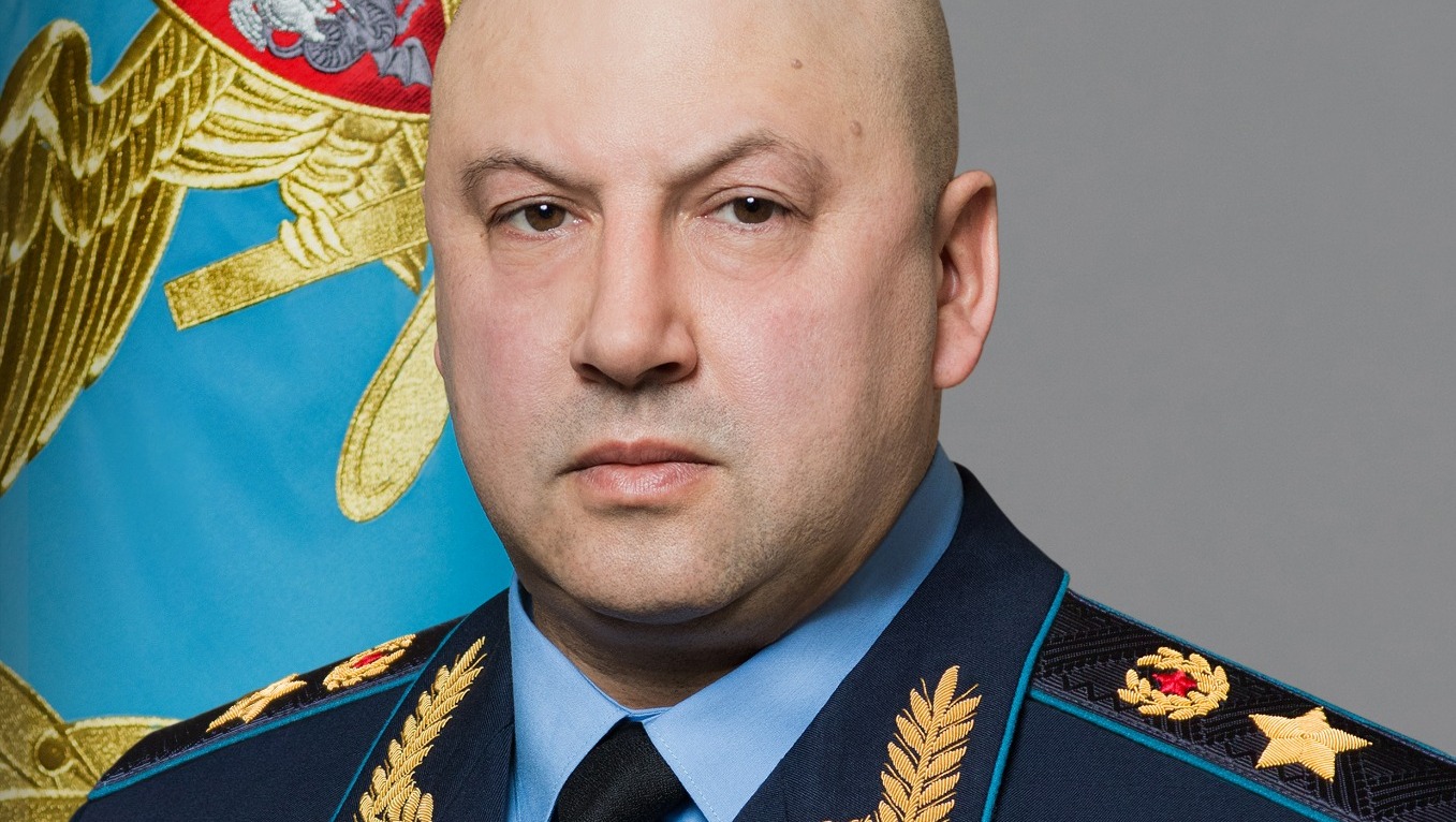 Генерал Сергей Суровикин родился в 1966 году в Новосибирске
