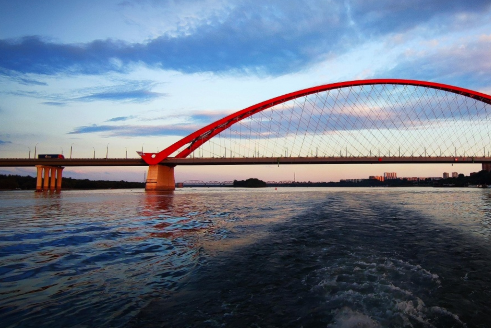 Обь Бугринский мост. Бугринский мост Новосибирск. Река Обь Новосибирск. Новосибирск мост новый Бугринский. Мост обь новосибирск