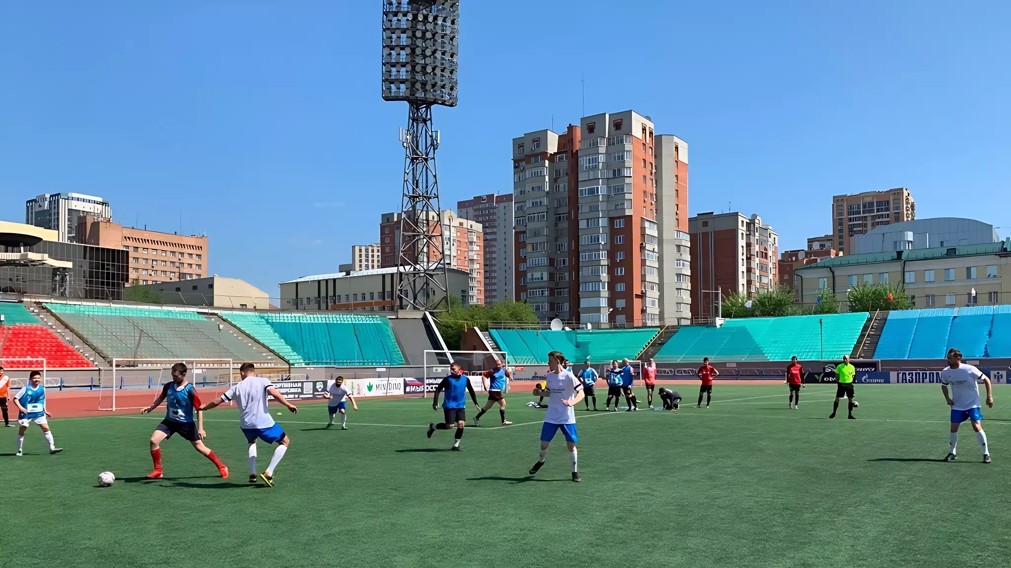 «Спартак» — центр новосибирского футбола