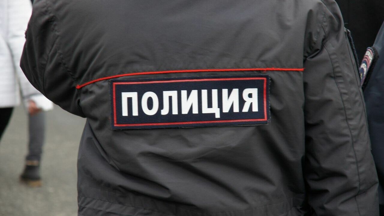В Новосибирске возбудили дело на участкового, получившего взятку от дебошира
