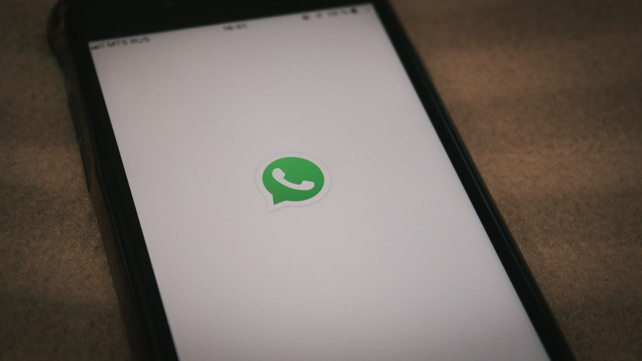 Whatsapp и Telegram запретили в школах 